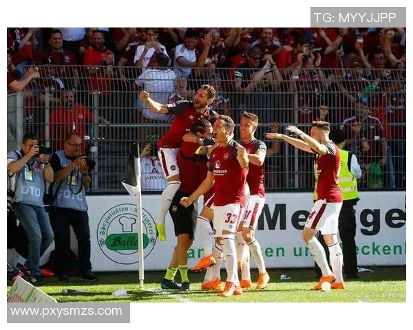 桑德豪森主场迎战汉堡期待精彩对决与激烈竞争