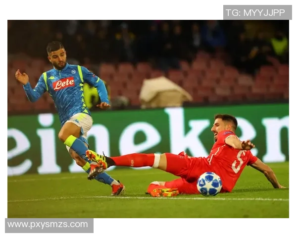 欧冠小组赛红星迎战那不勒斯期待精彩对决与历史交锋 欧冠小组赛红星迎战那不勒斯期待精彩对决与历史交锋