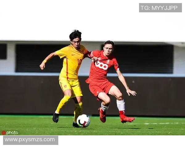 列日队与圣图尔登队的激烈对决分析与赛季前景展望