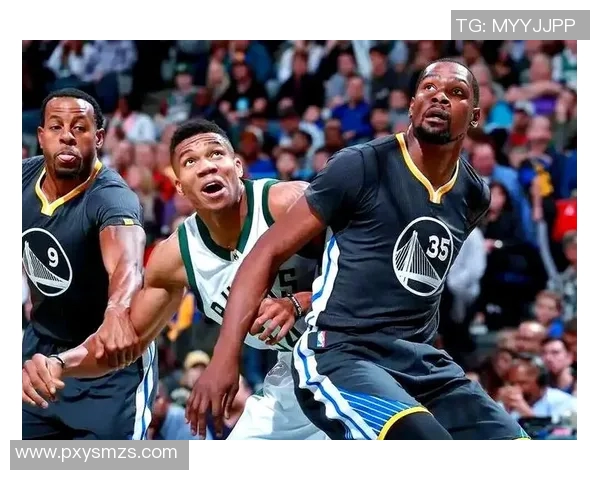 勇士队与热火的激烈对决展现篮球魅力与团队精神的巅峰对抗