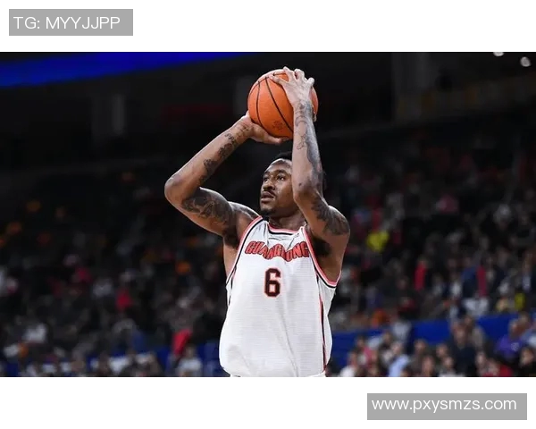 马尚布鲁克斯：从篮球场上的明星到生活中的传奇故事